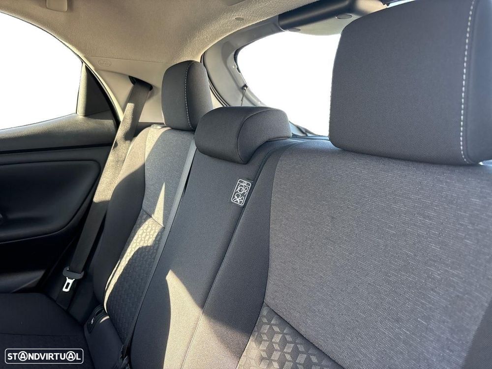 Toyota Yaris 1.5 HDF Comfort Plus - 14