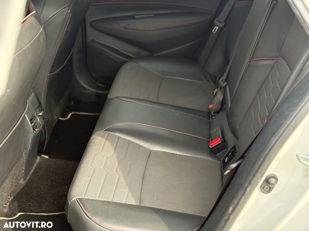 Toyota Corolla 1.8 HSD Exclusive interior Negru - 8