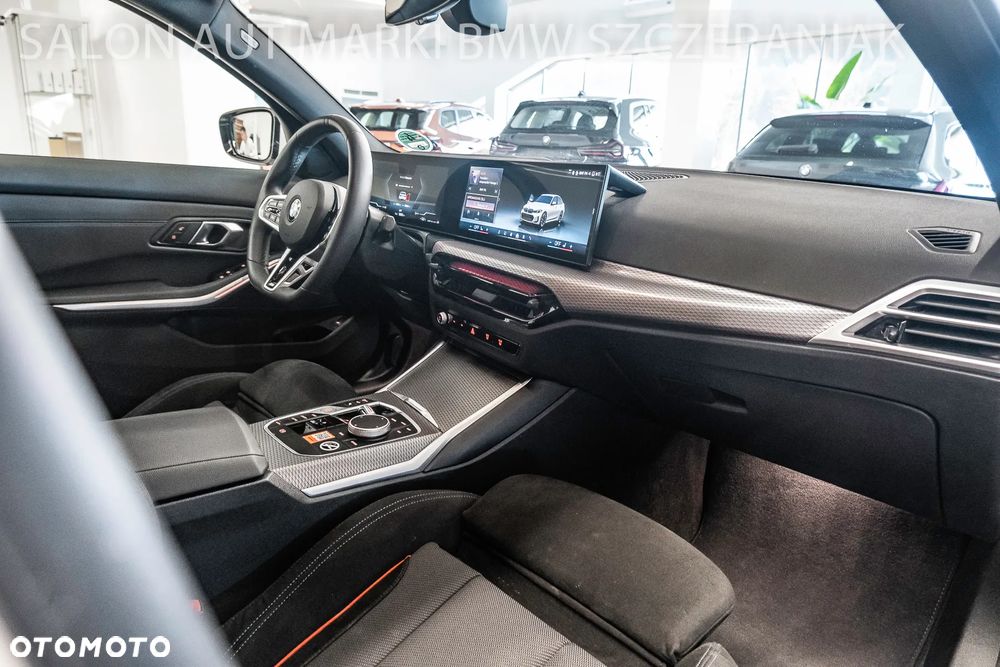 BMW Seria 3 320d xDrive M Sport - 35