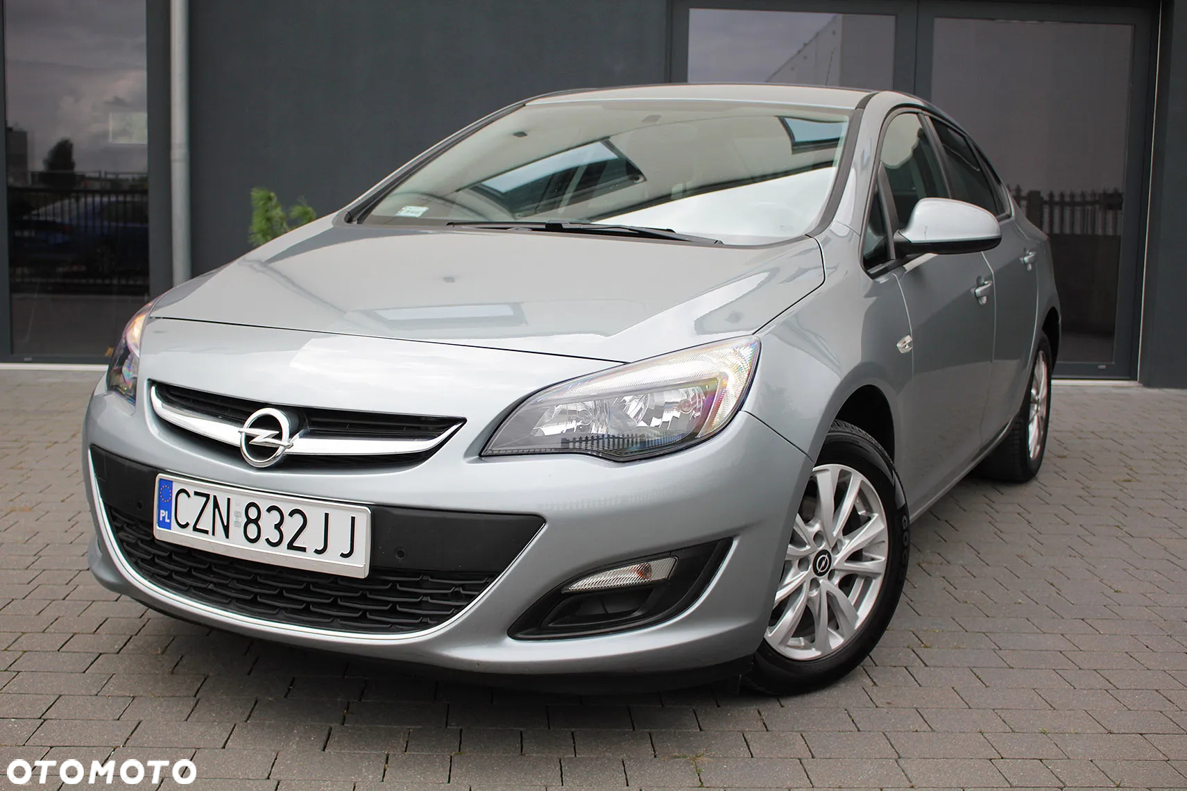 Opel Astra IV 1.4 Active EU6 - 2