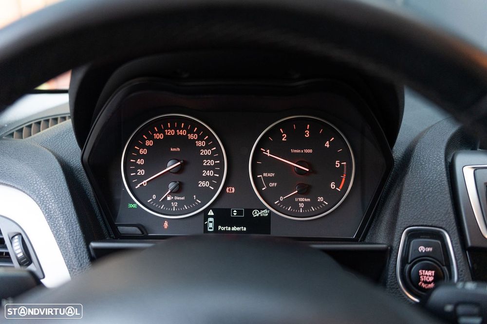 BMW 116 d Line Urban - 13