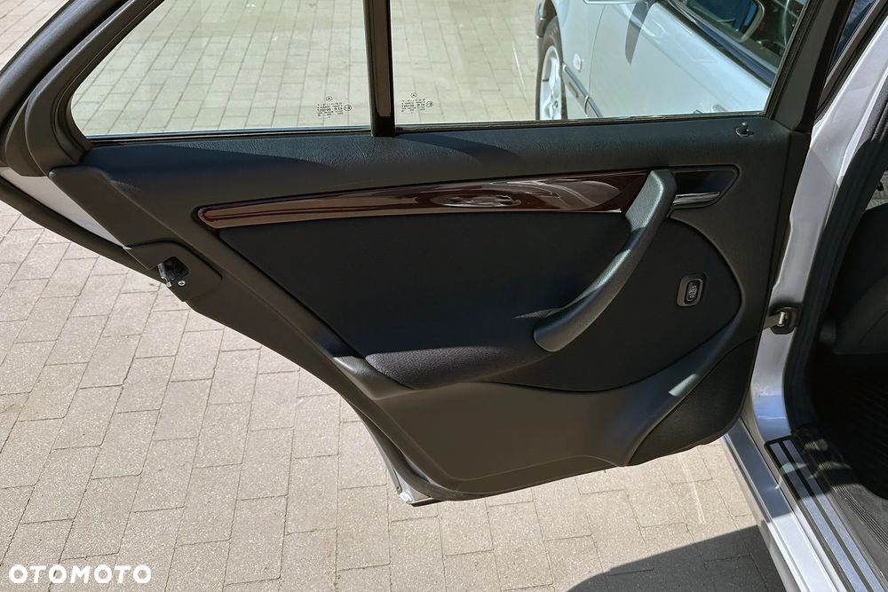 Mercedes-Benz Klasa C - 28