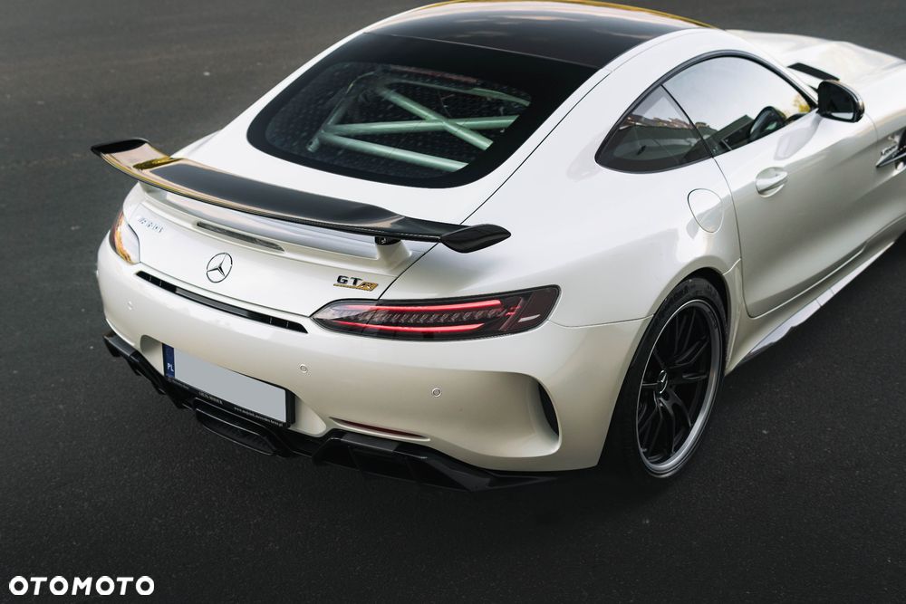 Mercedes-Benz AMG GT R - 3