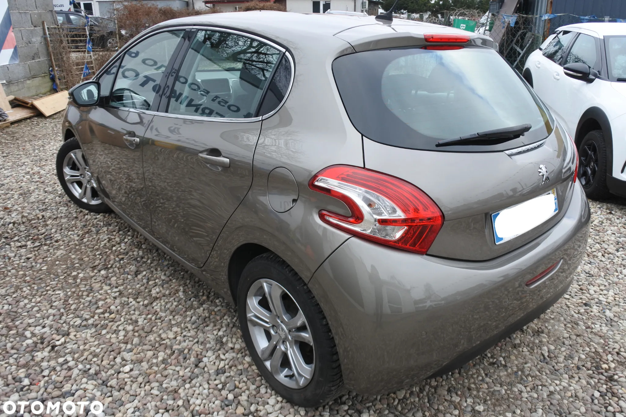 Peugeot 208 1.2 VTi Active - 3