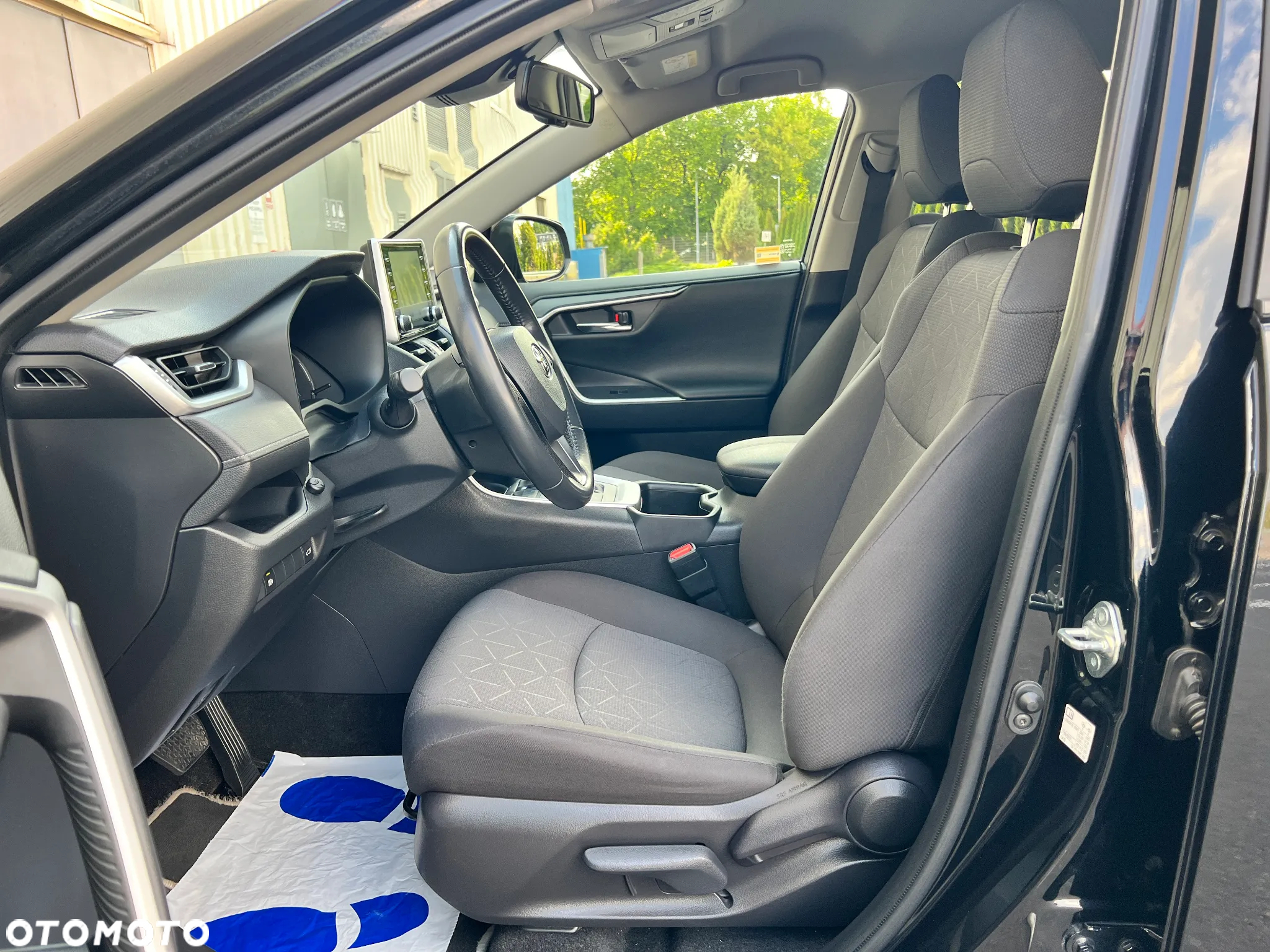 Toyota RAV4 2.5 Hybrid Comfort 4x2 - 14
