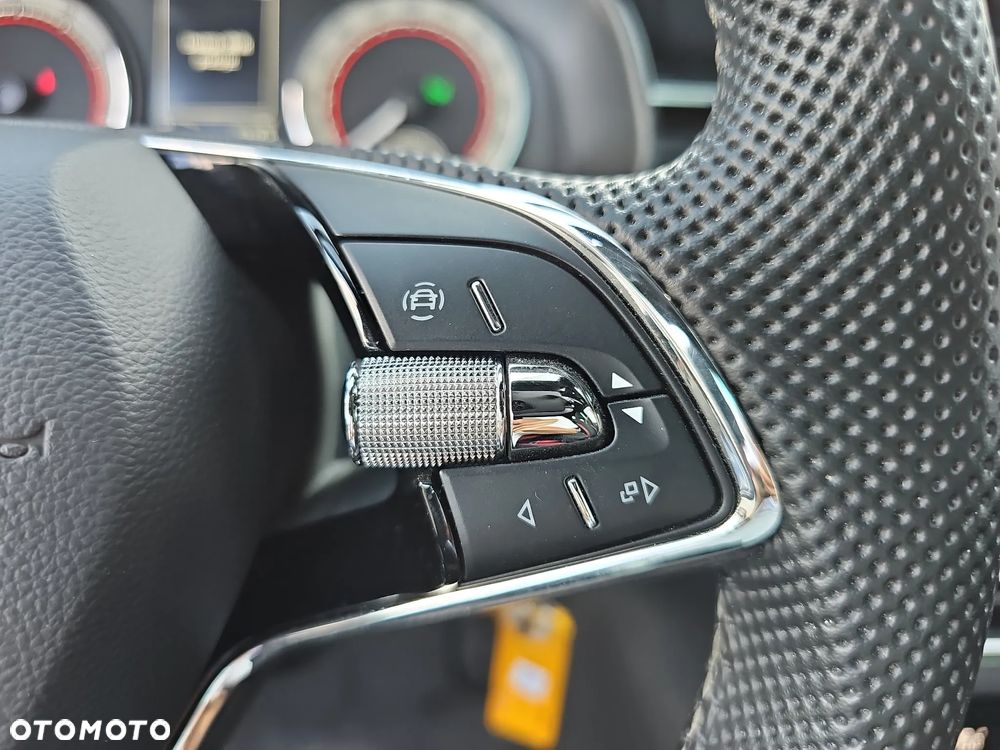 Skoda Kamiq 1.5 TSI Monte Carlo DSG - 23