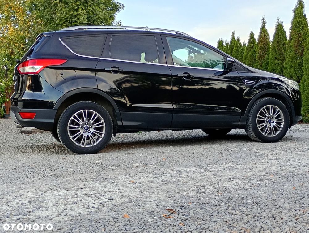 Ford Kuga 2.0 TDCi 2x4 Titanium - 19