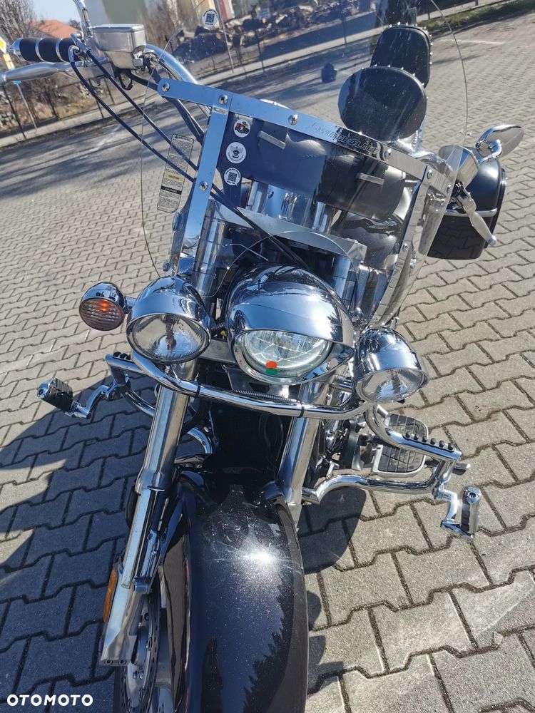 Honda VTX - 22