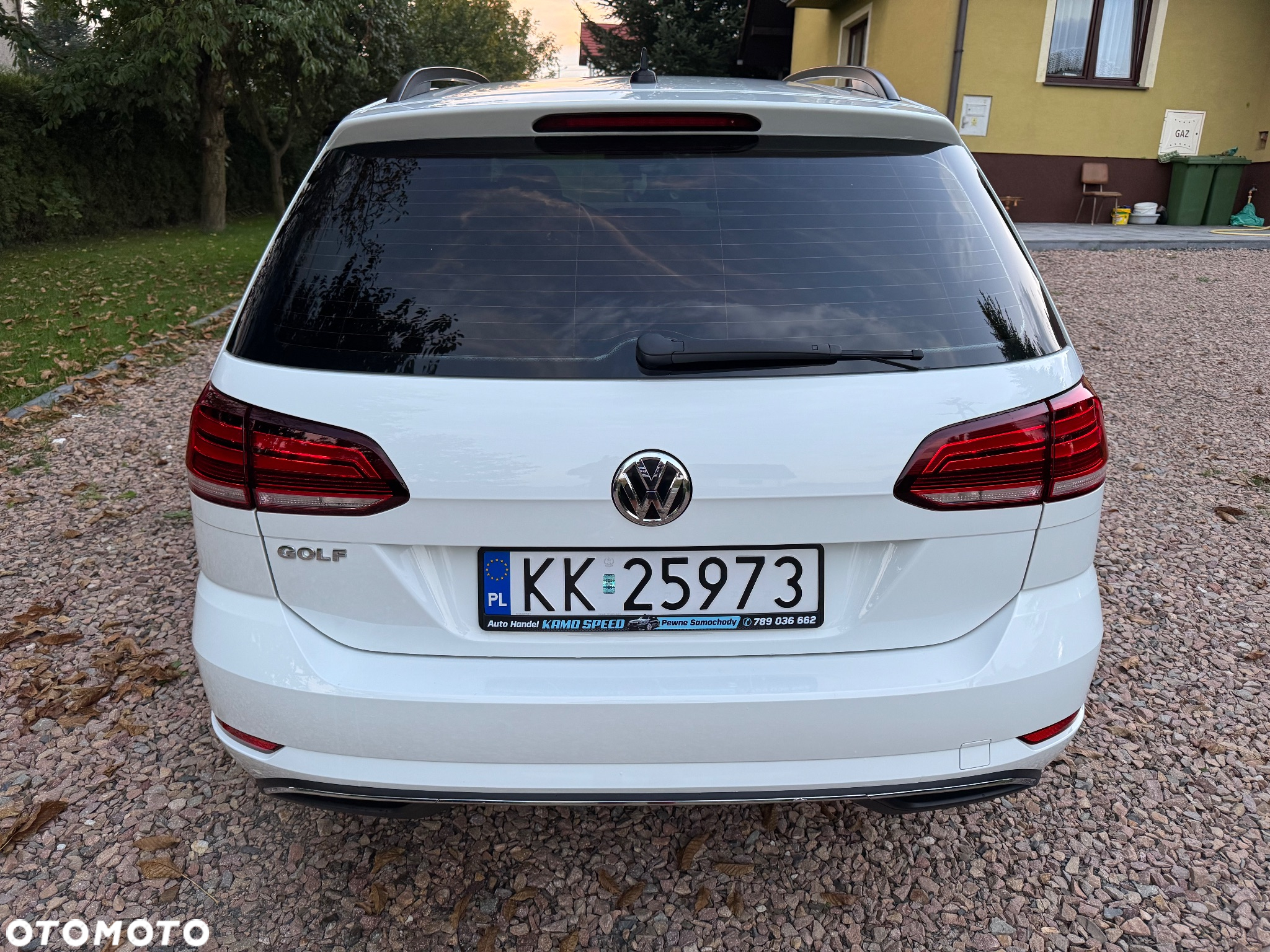 Volkswagen Golf 1.4 TSI BlueMotion Technology DSG Highline - 4