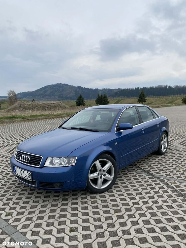 Audi A4 Limousine - 2