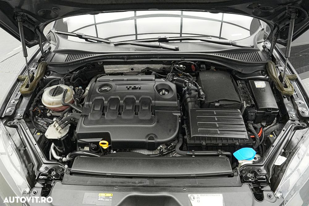 Skoda Superb 2.0 TDI DSG Ambition - 23