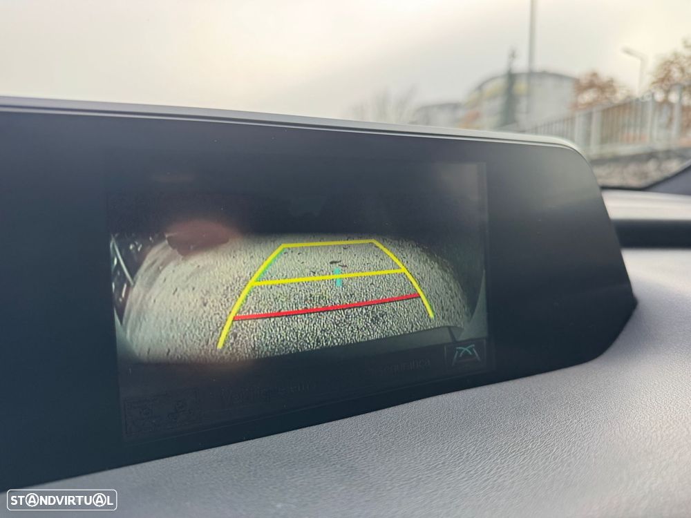 Lexus UX 250h Special Edition (LCA) - 18