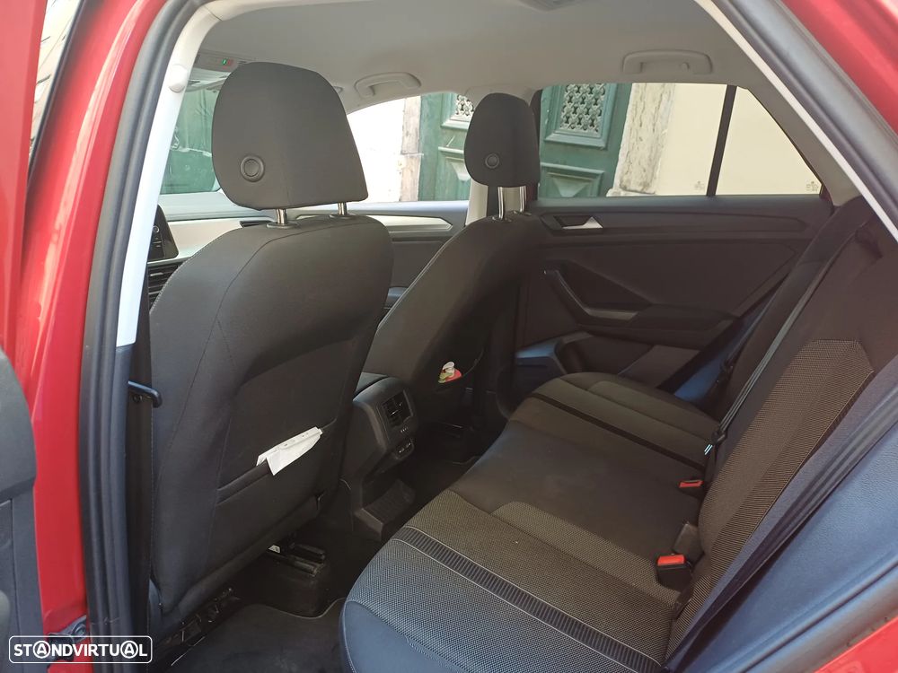 VW T-Roc 1.5 TSI T-ROC@pt DSG - 10