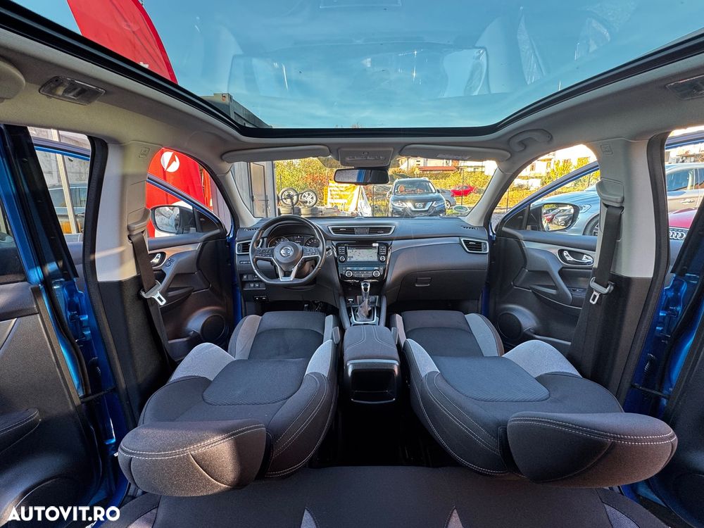 Nissan Qashqai 1.6 DCI Xtronic N-Connecta - 6