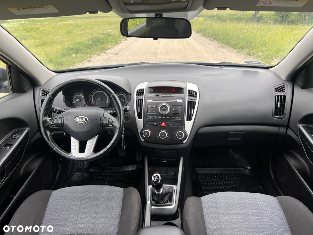 Kia Ceed 1.4 Comfort + - 10