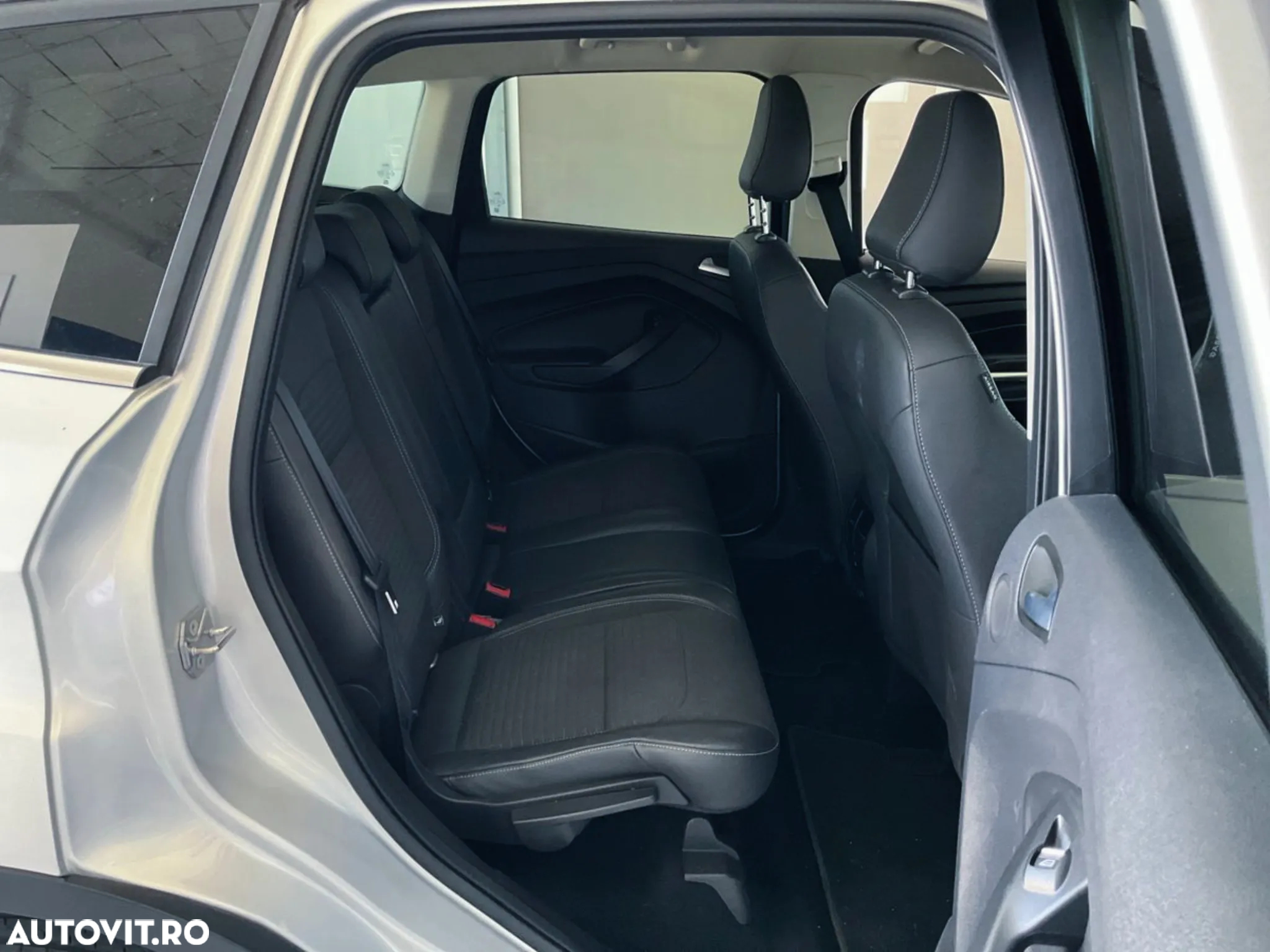 Ford Kuga 2.0 EcoBlue Aut. 4x4 TITANIUM - 9