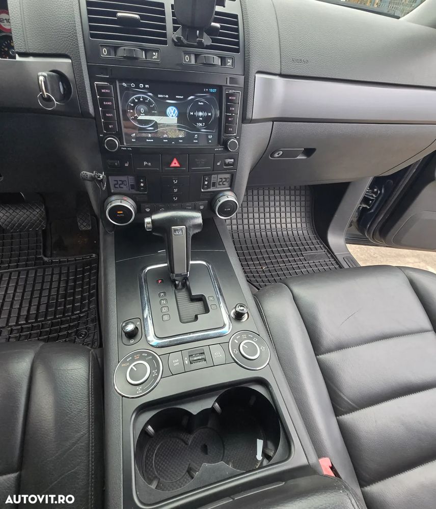 Volkswagen Touareg 3.0 V6 TDI DPF Automatik Individual - 9