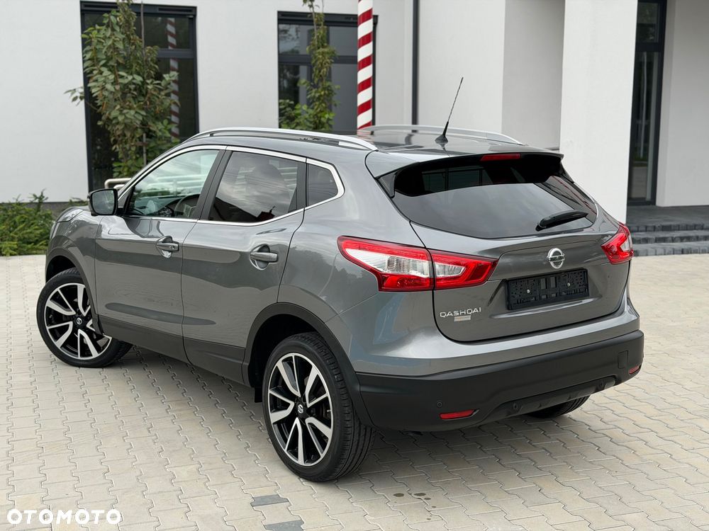 Nissan Qashqai 1.6 DIG-T 360 - 12