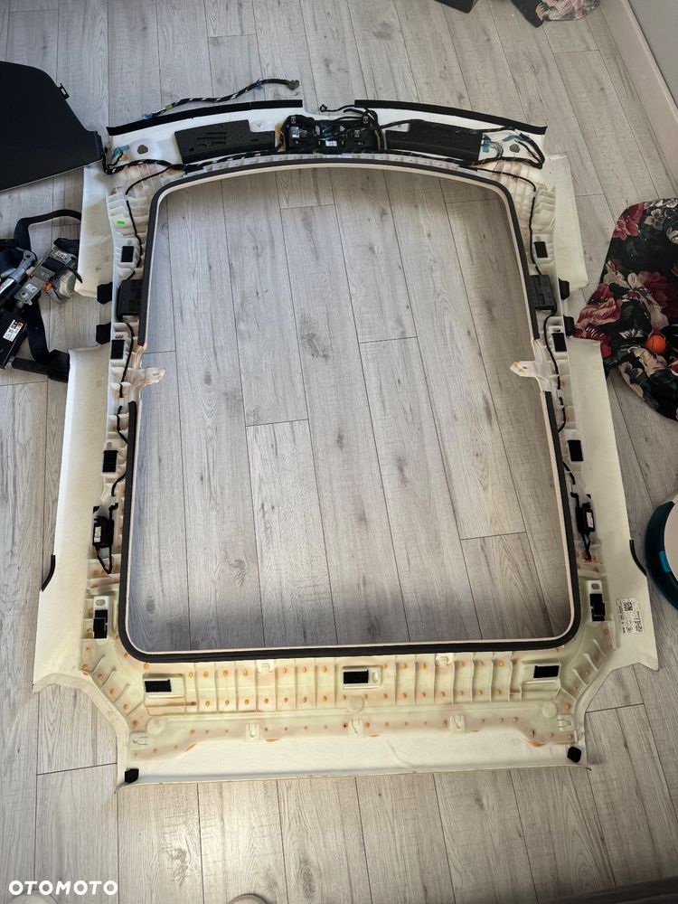TESLA S 85D 13-16 PODSUFITKA OSWIETLENIE KOMPLETNA 1045936-00-C - 3