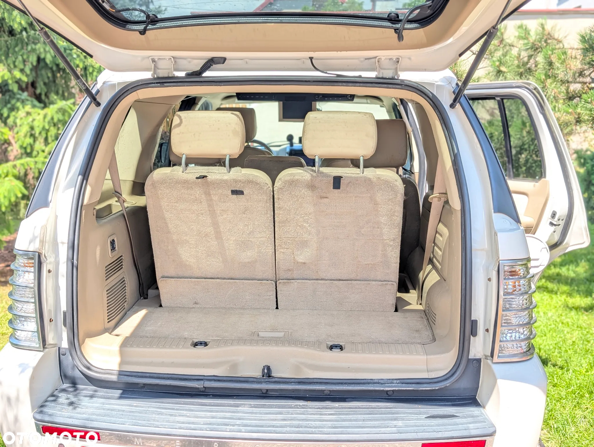 Mercury Mountaineer - 13