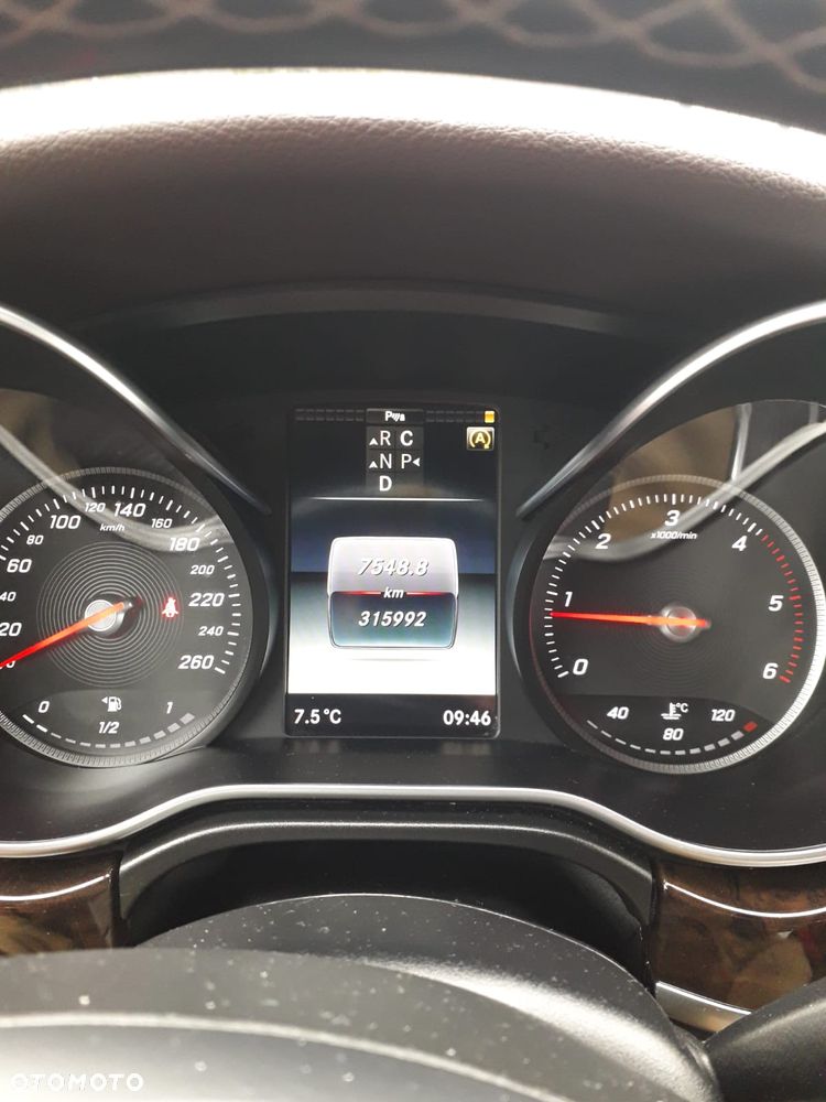 Mercedes-Benz Klasa V 250 d 4-Matic Avantgarde 7G-Tronic (d³ugi) - 4