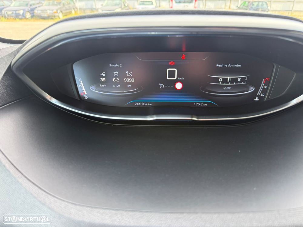 Peugeot 5008 BlueHDI 130 Active - 19
