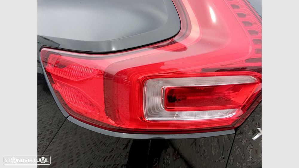 Volvo XC 40 1.5 T3 Tech Edition - 10