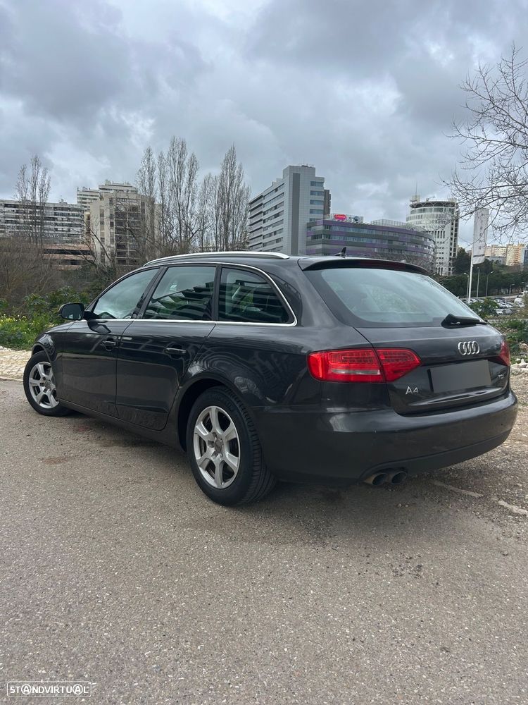 Audi A4 Avant 2.0 TDI Business Line - 8