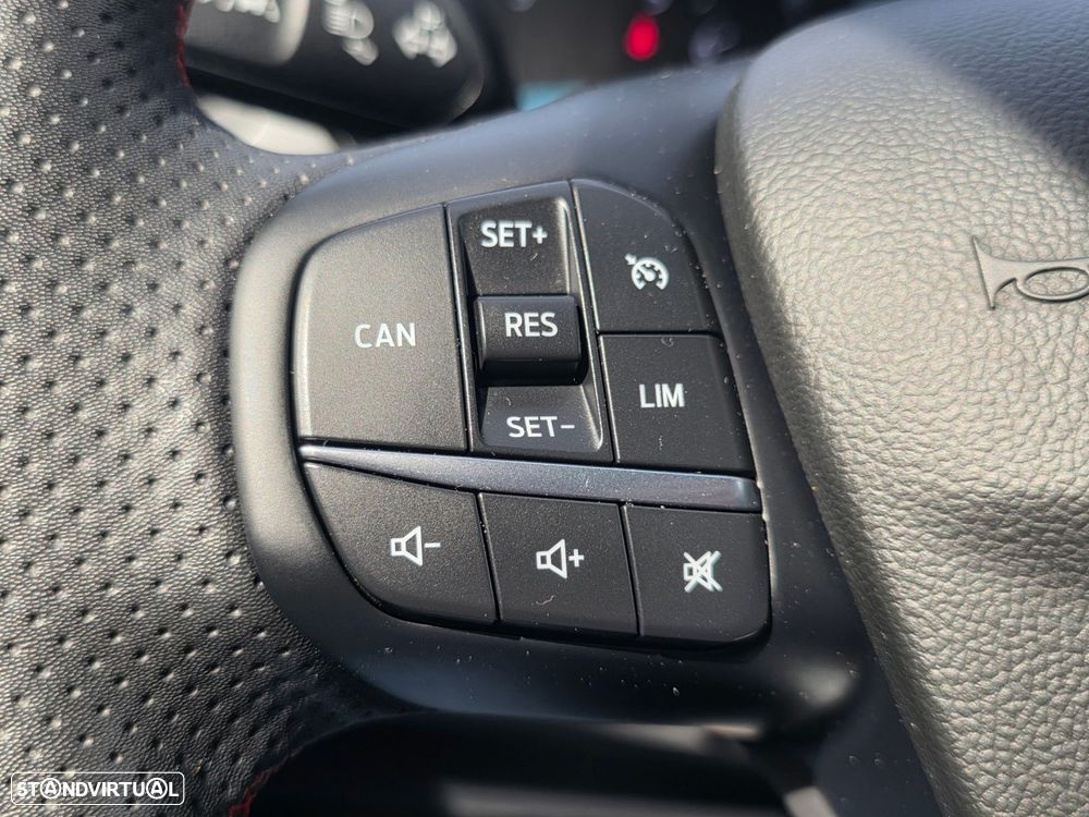 Ford Focus SW 1.0 EcoBoost MHEV ST-Line - 14