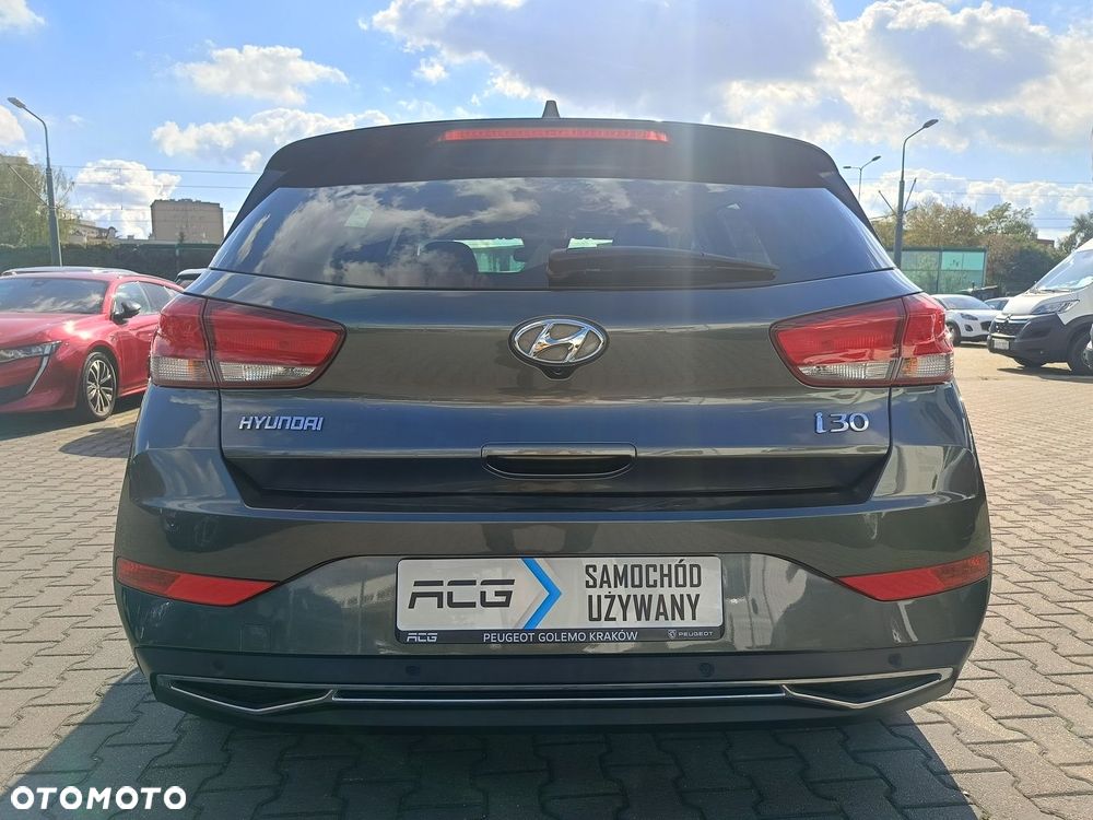 Hyundai i30 1.5 DPI Comfort - 3