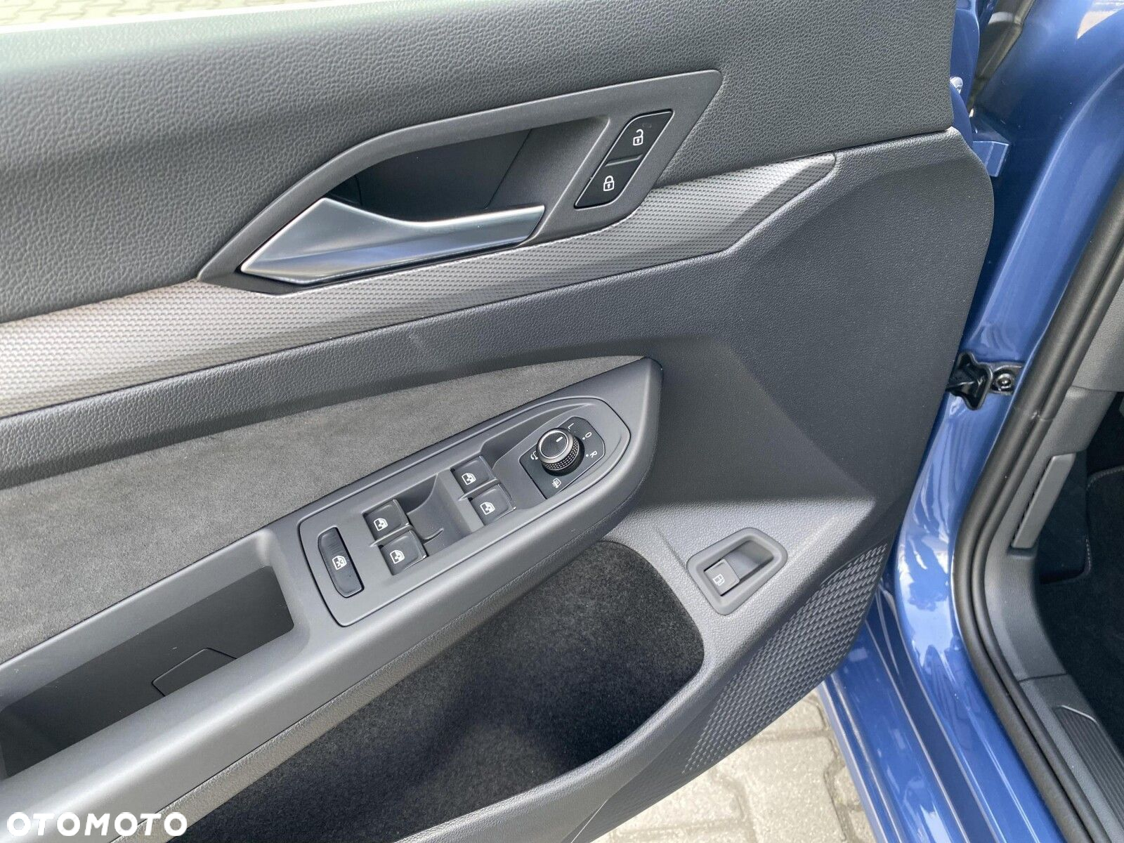 Volkswagen Golf - 29