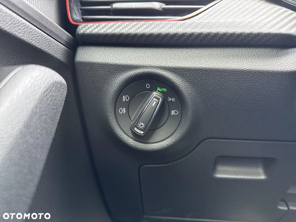 Skoda Kamiq 1.0 TSI Monte Carlo - 24