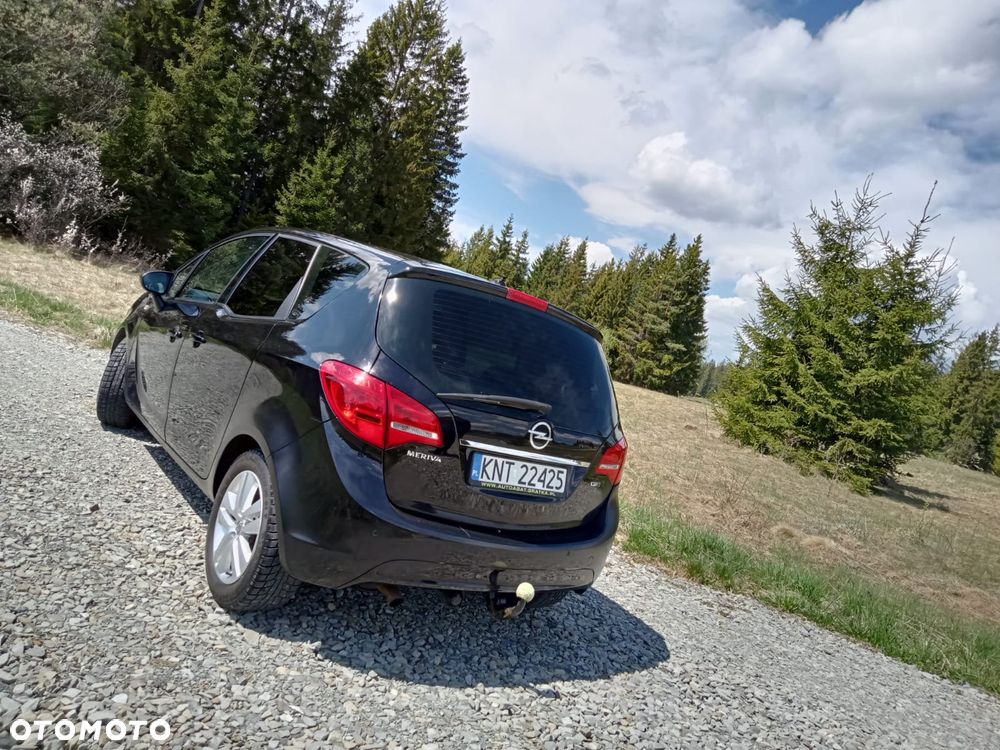 Opel Meriva - 9