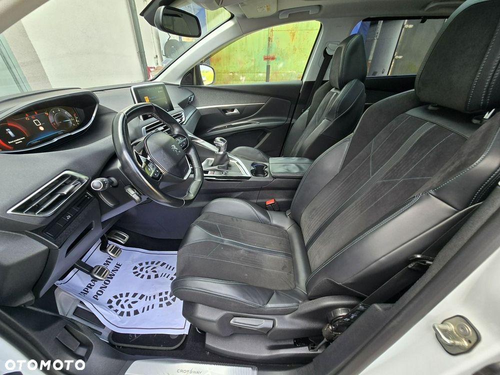 Peugeot 5008 2.0 BlueHDI Crossway S&S - 28