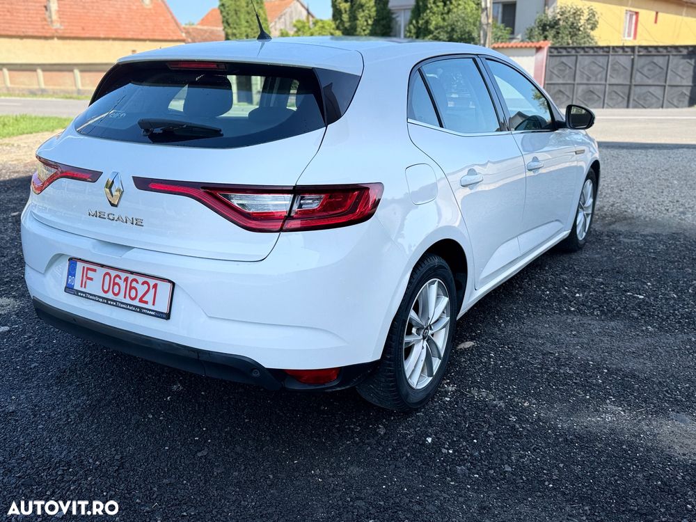 Renault Megane BLUE dCi 115 EDC BUSINESS EDITION - 6