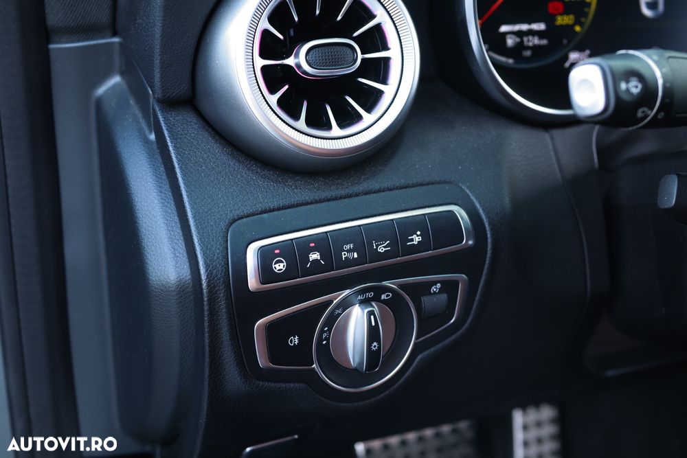 Mercedes-Benz C AMG 43 Coupe 4MATIC - 6