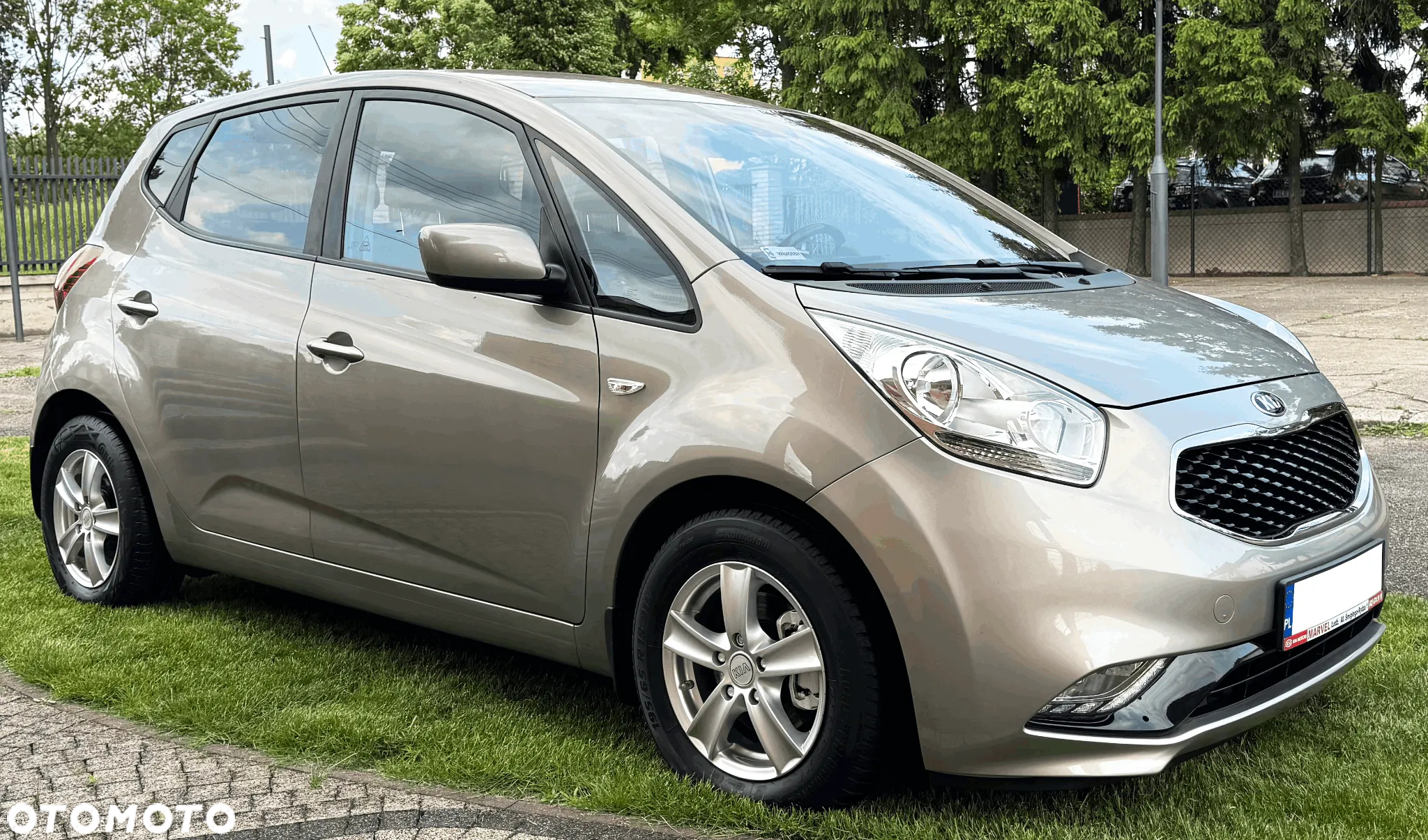 Kia Venga 1.6 Business Line - 10