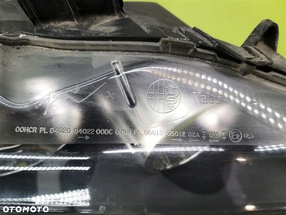 Reflektor lampa przód prawa Alfa Romeo 147 2004-2010 LIFT 89101231DX VALEO - 4