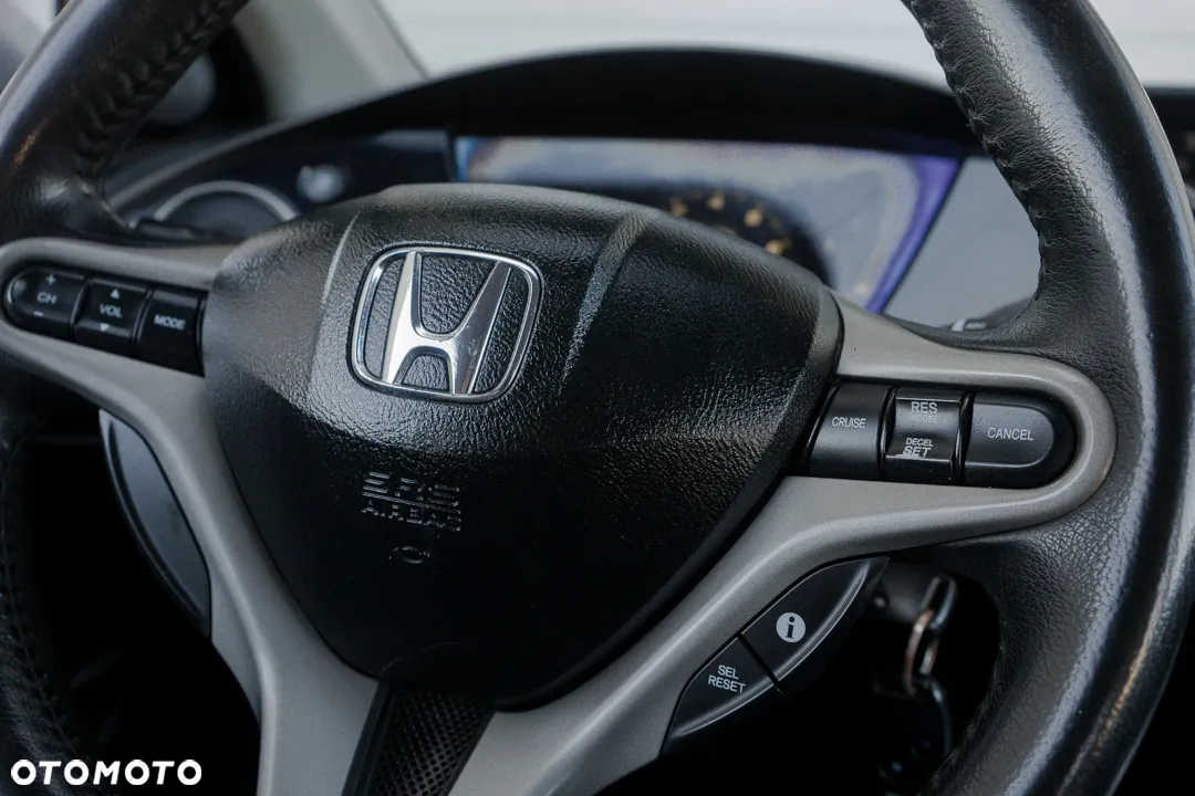 Honda Civic 1.8 Sport - 22