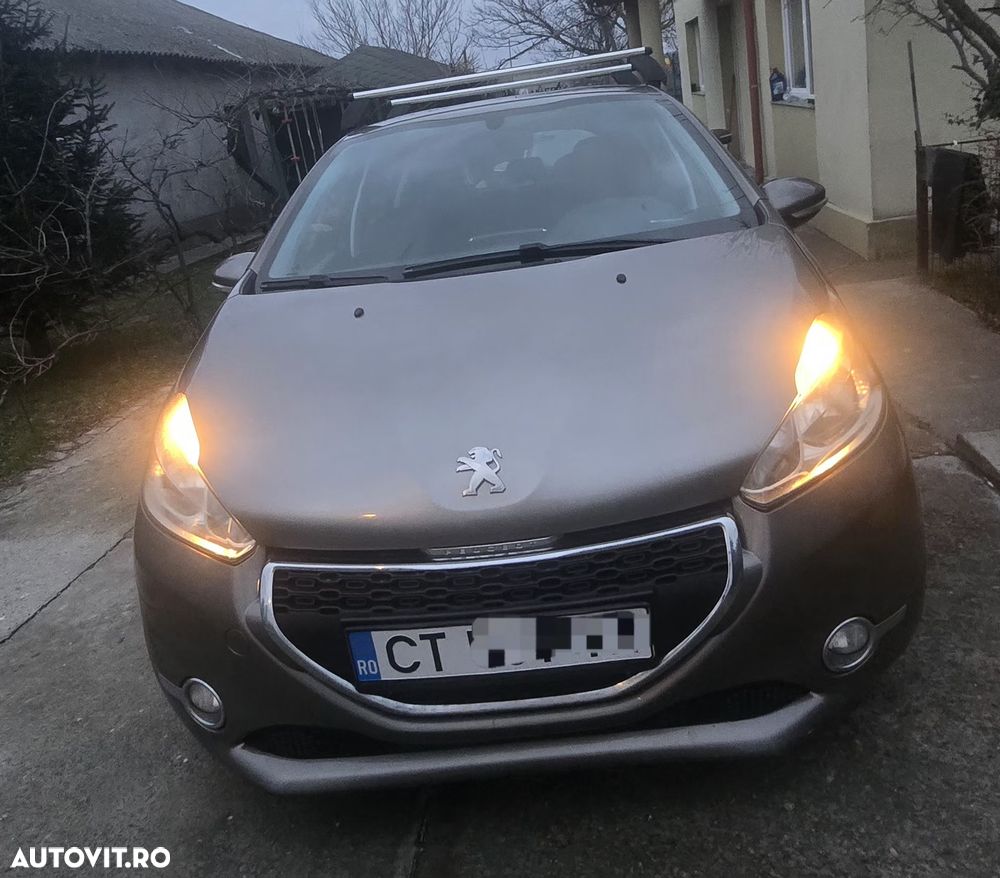 Peugeot 208 - 17