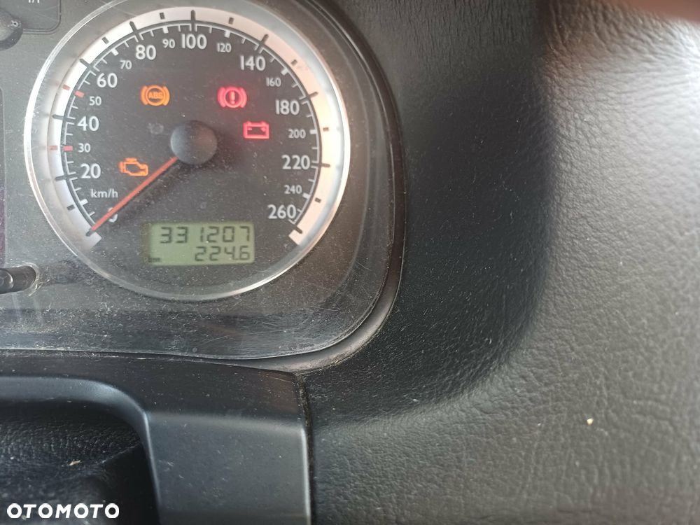 Volkswagen Golf - 5