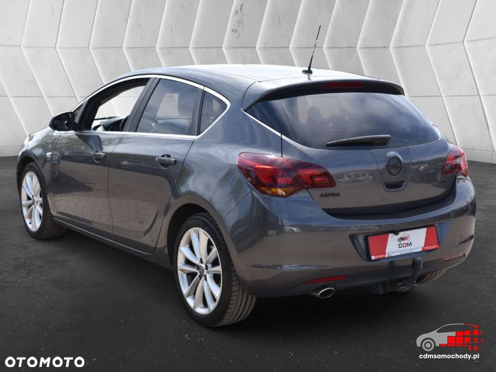 Opel Astra - 8