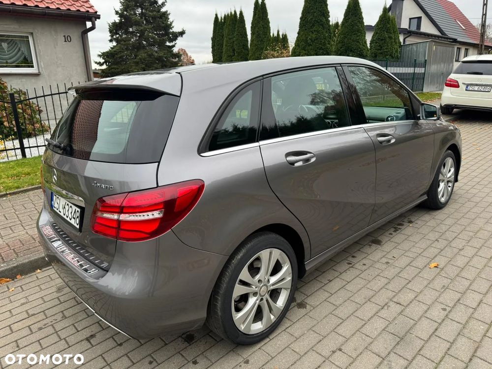 Mercedes-Benz Klasa B 250 4Matic 7G-DCT UrbanStyle Edition - 5
