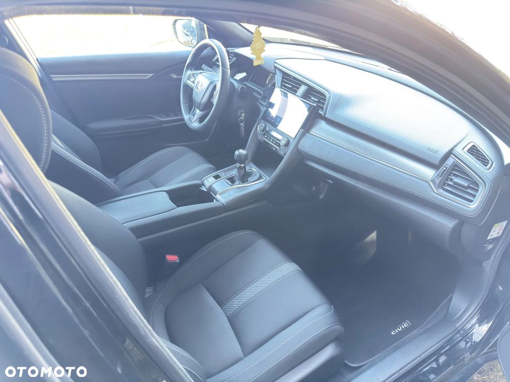 Honda Civic 1.0 i-VTEC Turbo Executive - 12