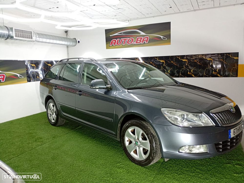 Skoda Octavia 1.9 TDI Sportline - 9