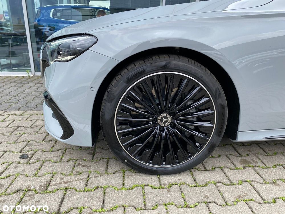 Mercedes-Benz Klasa E - 7