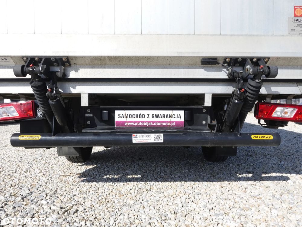 Ford Transit - Kontener z windą - 17