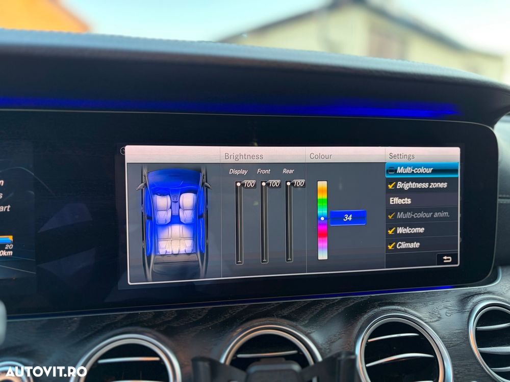 Mercedes-Benz E 220 d 9G-TRONIC AMG Line - 28