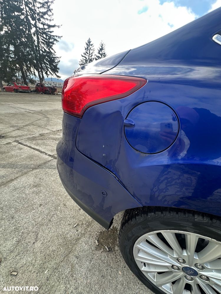 Ford Focus 1.5 TDCi DPF Start-Stopp-System Aut. Business - 8