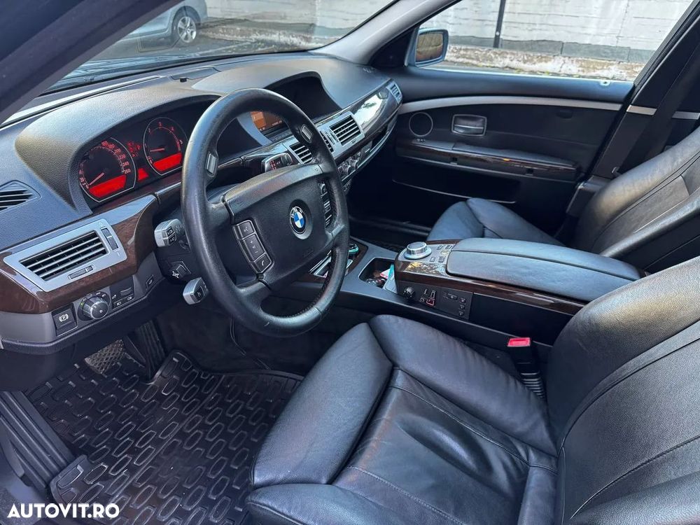 BMW Seria 7 730d A - 11